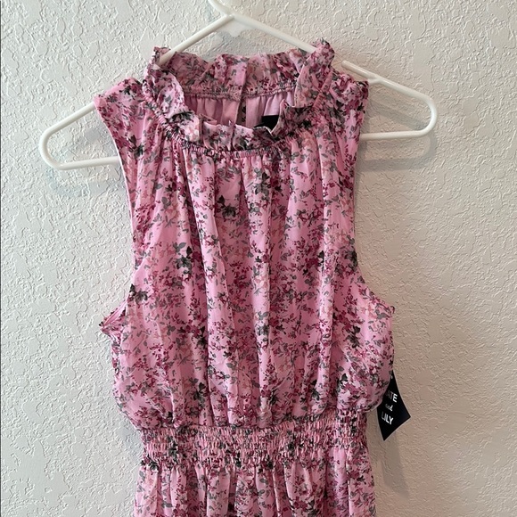 Kate and Lily Pink Floral Sleeveless Dress - Picture 3 of 14